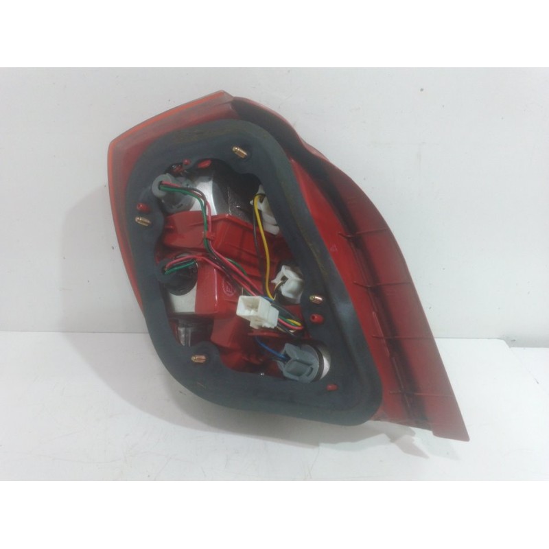 PILOTO TRASERO DERECHO 96272042  - imagen 2