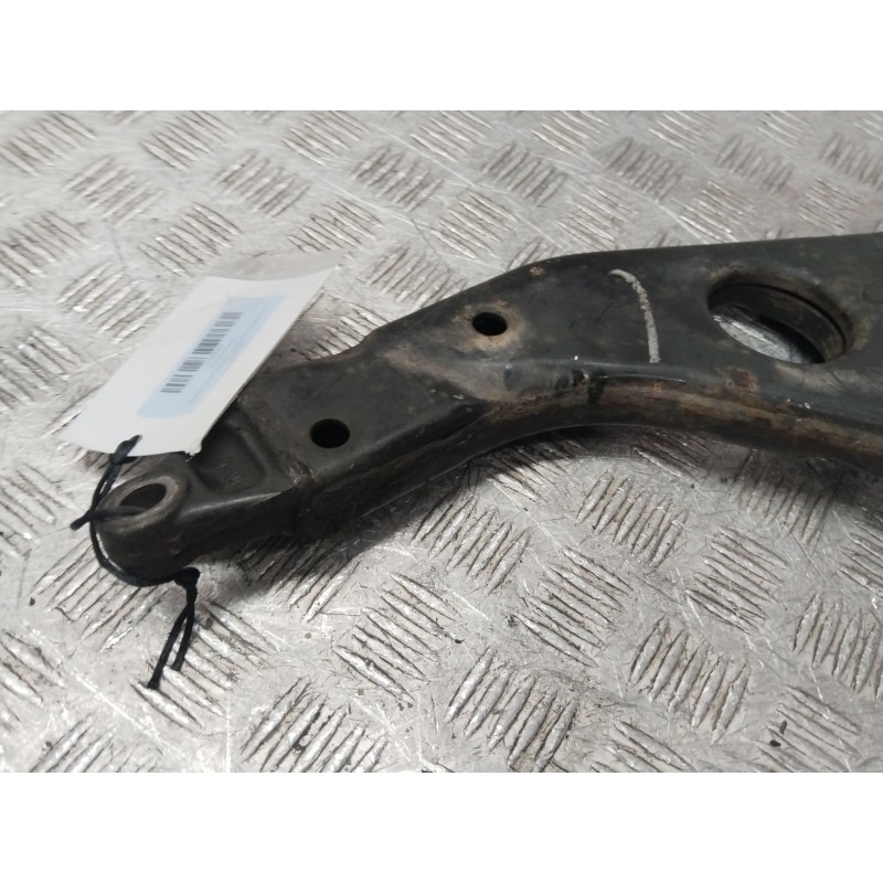 BRAZO SUSPENSION INFERIOR DELANTERO DERECHO 31126761410  - imagen 3