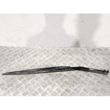 BRAZO LIMPIA DELANTERO DERECHO 