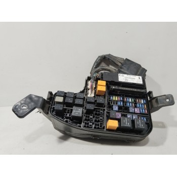 CAJA RELES / FUSIBLES BHR866760A 