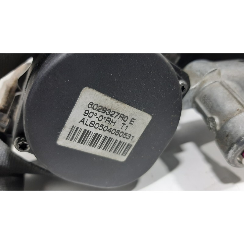 CINTURON SEGURIDAD TRASERO DERECHO 6029327R0  - imagen 2
