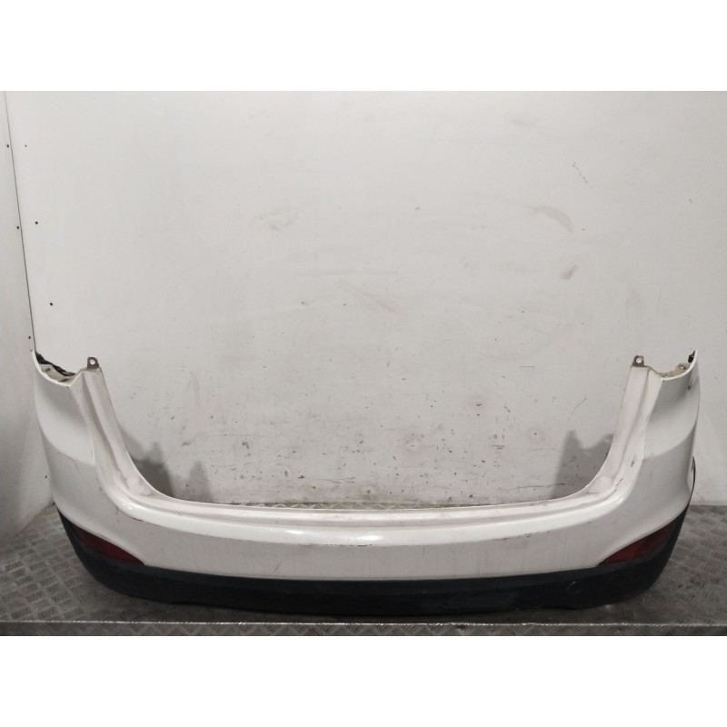 PARAGOLPES TRASERO 866112Y000 BLANCO - imagen 1