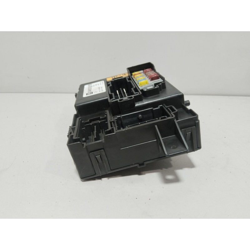 CAJA RELES / FUSIBLES 13469253  - imagen 4