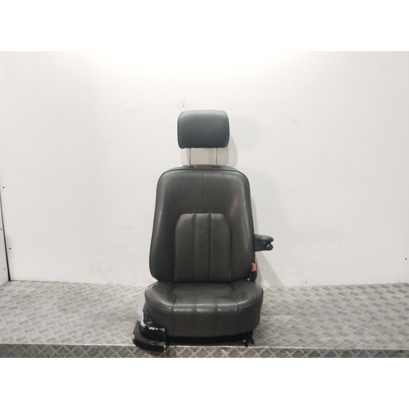 ASIENTO DELANTERO DERECHO  - imagen 1