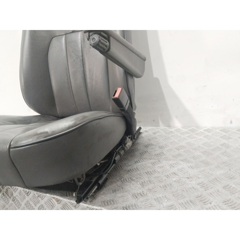 ASIENTO DELANTERO DERECHO  - imagen 2