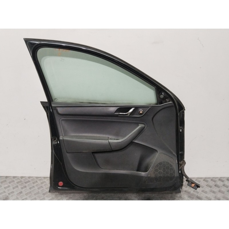 PUERTA DELANTERA IZQUIERDA 5JA831055B  - imagen 4