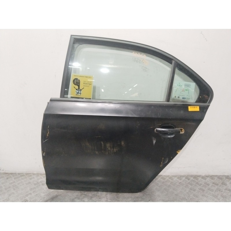 PUERTA TRASERA IZQUIERDA 5JA833055B  - imagen 1