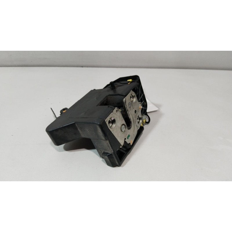 CERRADURA PUERTA TRASERA IZQUIERDA 825034213R  - imagen 3