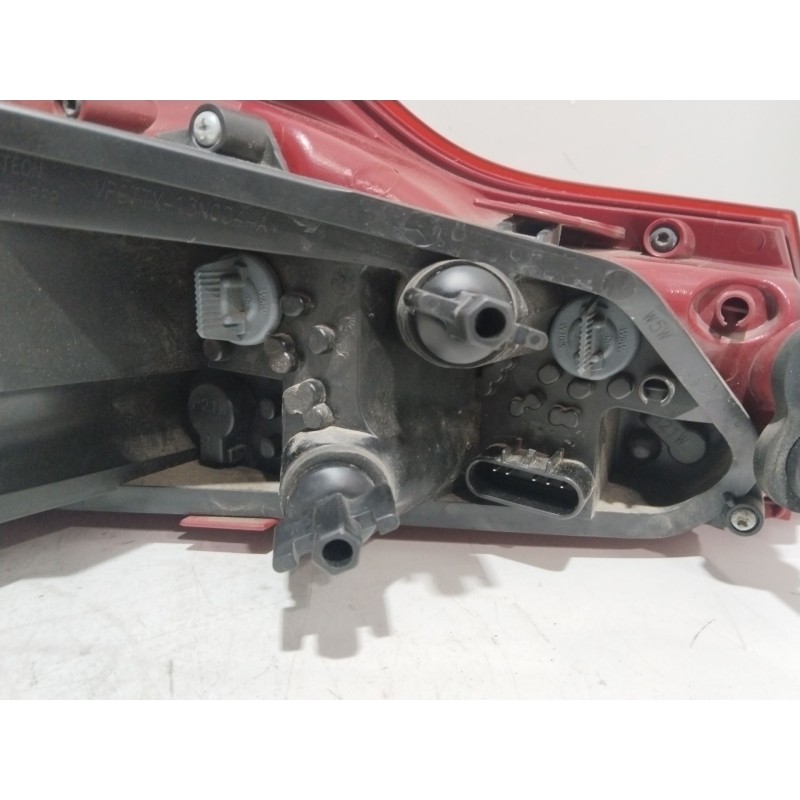 PILOTO TRASERO DERECHO 22950974  - imagen 3