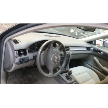 AUDI A6 BERLINA (4B2)