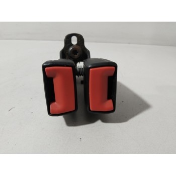 ANCLAJE CINTURON TRASERO MEDIO 4M51A613K21AA 