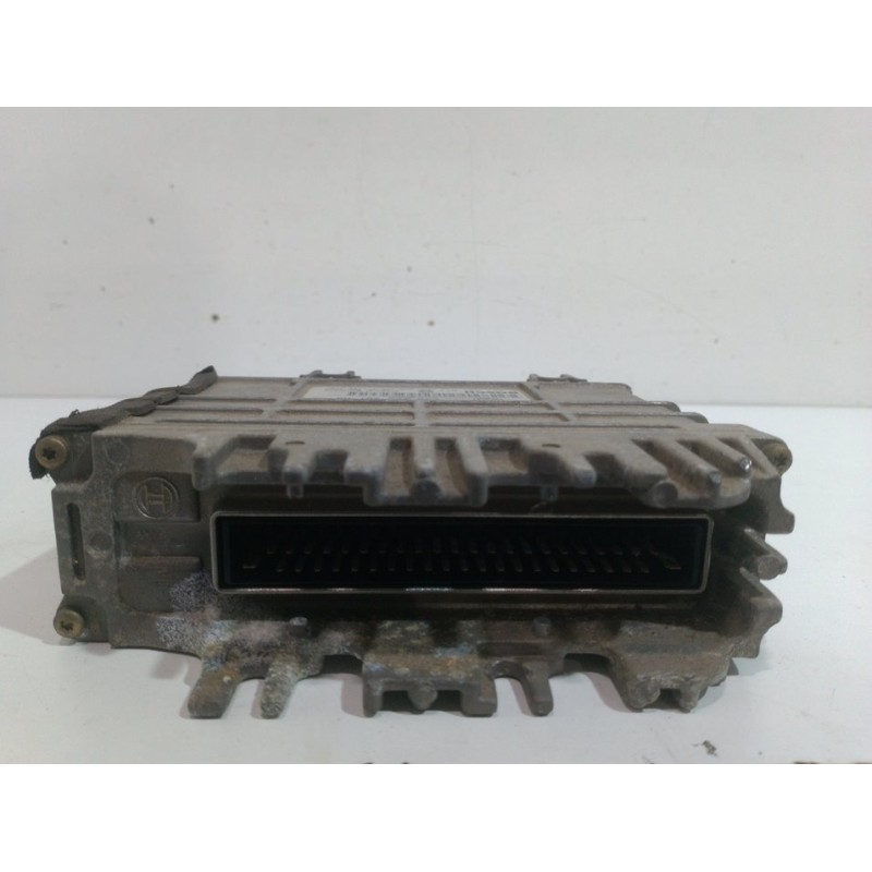 CENTRALITA MOTOR UCE 030906027AA 0261204617  - imagen 2