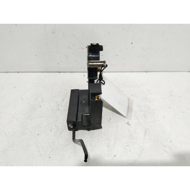 CERRADURA PUERTA TRASERA IZQUIERDA 814121G001  - imagen 4