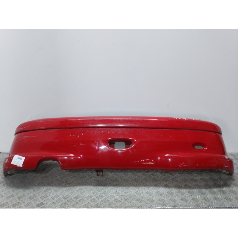 PARAGOLPES TRASERO ROJO  - imagen 1