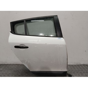 PUERTA TRASERA DERECHA 821006014R  OEM 821006014R