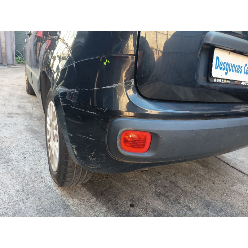 PARAGOLPES TRASERO 735555152  - imagen 2