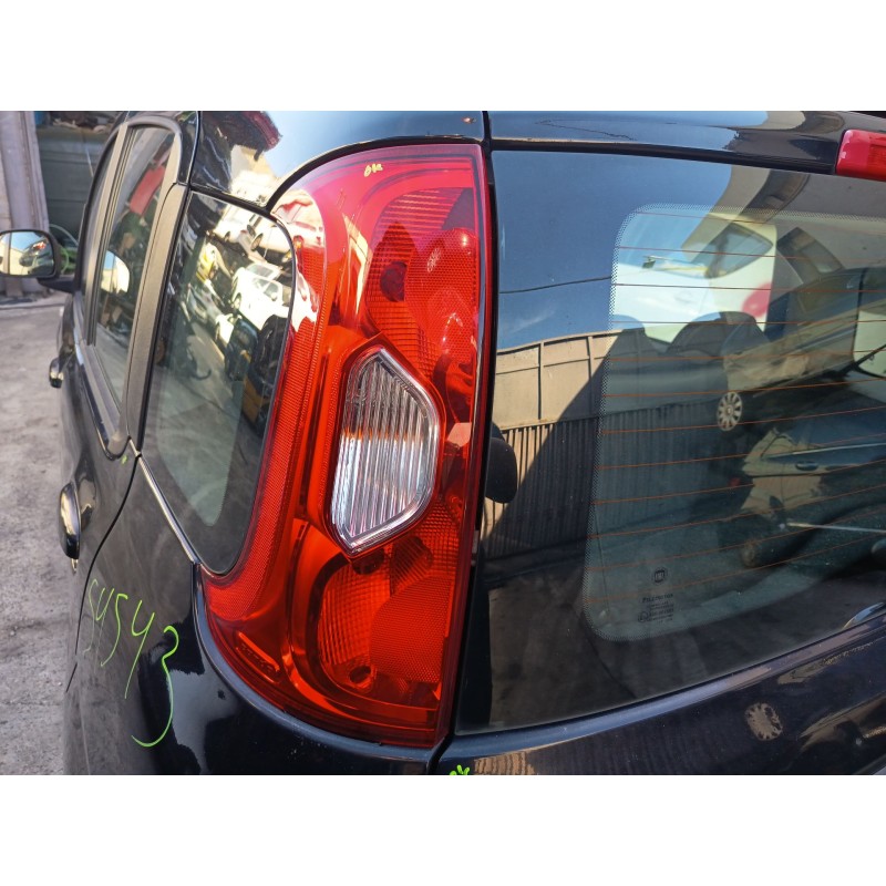 PILOTO TRASERO IZQUIERDO 51843643 