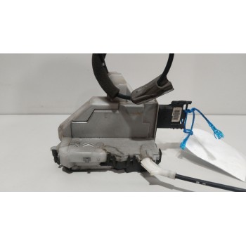 CERRADURA PUERTA TRASERA DERECHA 9138AC 