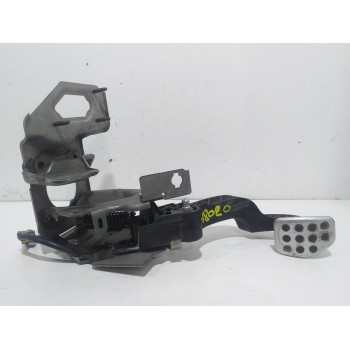 PEDAL EMBRAGUE 