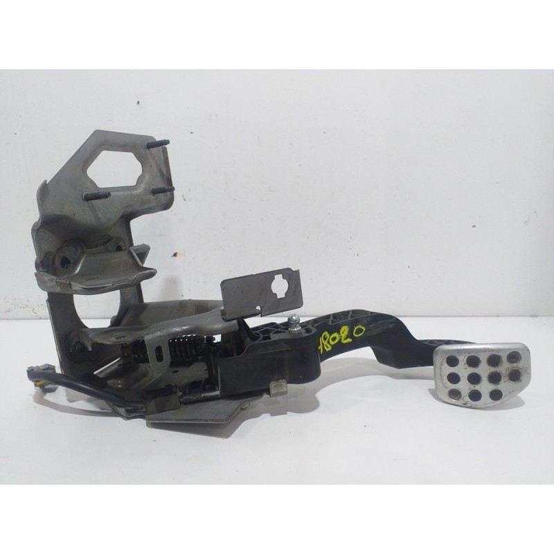 PEDAL EMBRAGUE  - imagen 1