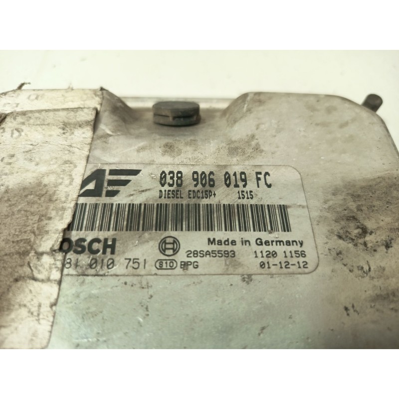 CENTRALITA MOTOR UCE 038906019FC  - imagen 4