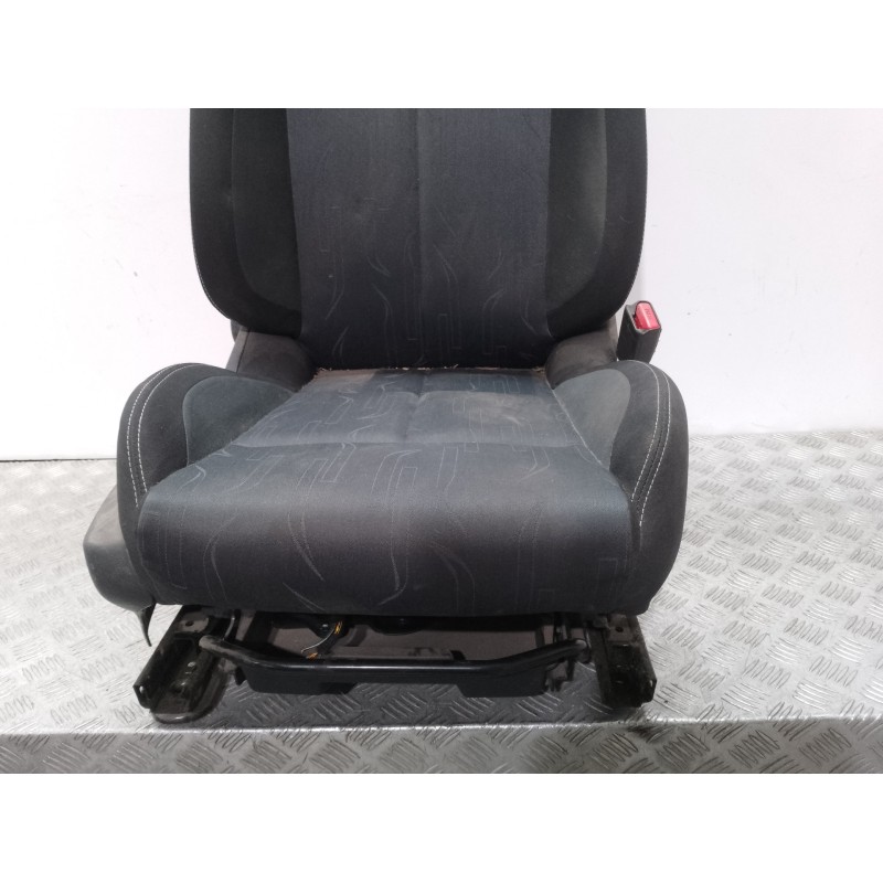 ASIENTO DELANTERO DERECHO 8864X4  - imagen 4