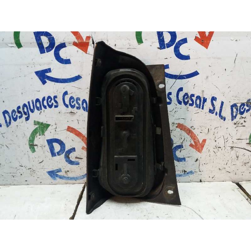 PILOTO TRASERO DERECHO 253042R  - imagen 2