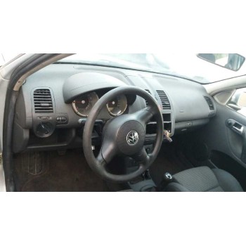 VOLKSWAGEN POLO BERLINA (6N2)