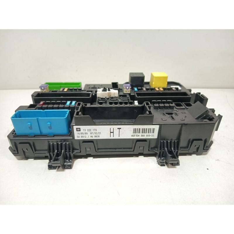 CAJA RELES / FUSIBLES 5DK00866933 13208748  - imagen 3