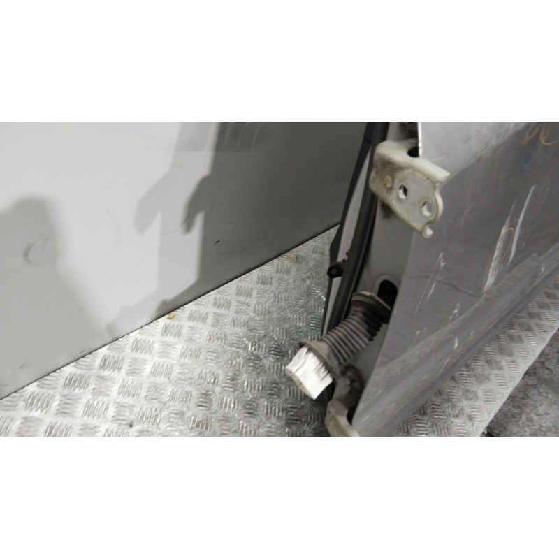 PUERTA DELANTERA IZQUIERDA 4808464 PLATA - imagen 3