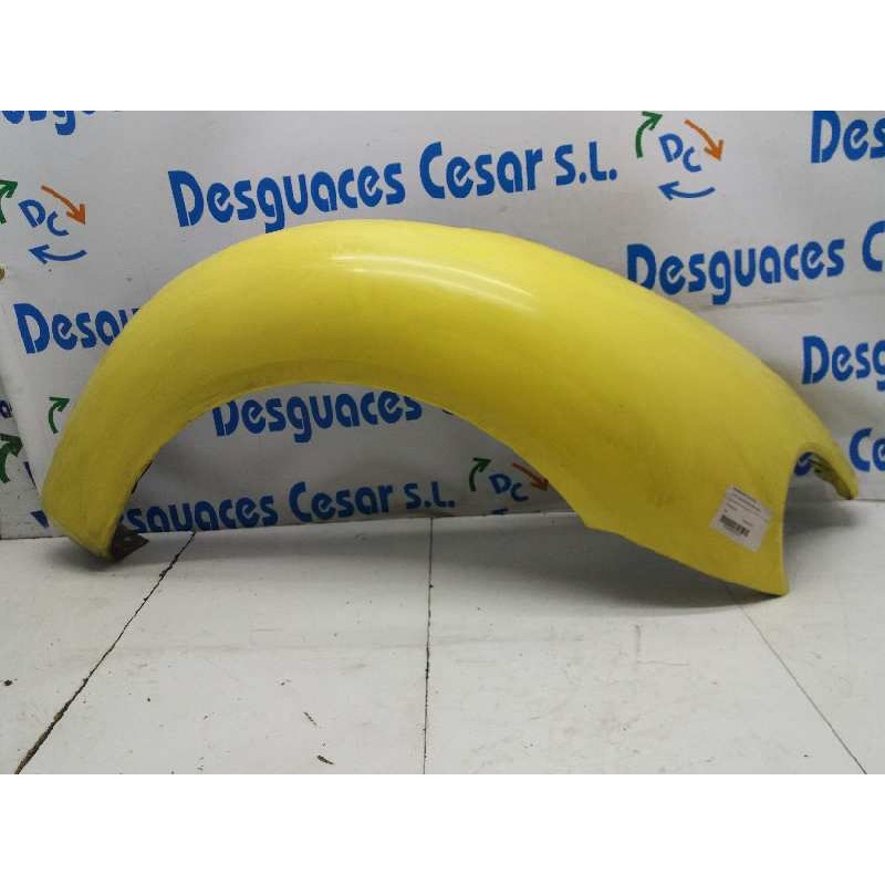 ALETA DELANTERA DERECHA 1C0821104H AMARILLA 