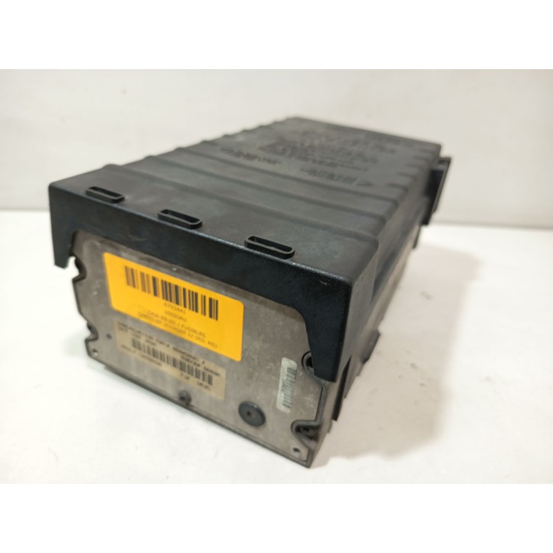 CAJA RELES / FUSIBLES 10020AU  - imagen 2