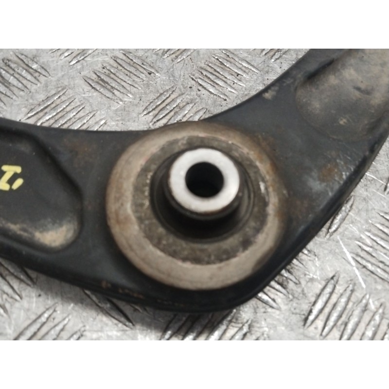 BRAZO SUSPENSION INFERIOR DELANTERO IZQUIERDO 3520T0  - imagen 2