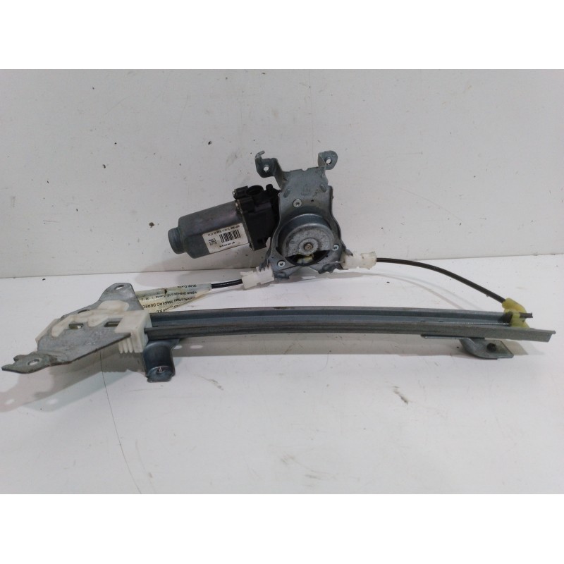 ELEVALUNAS TRASERO DERECHO 82700JD40A 2 PINES  - imagen 2