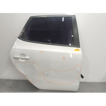 PUERTA TRASERA DERECHA 770042L010 
