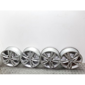 LLANTA 529102S200 