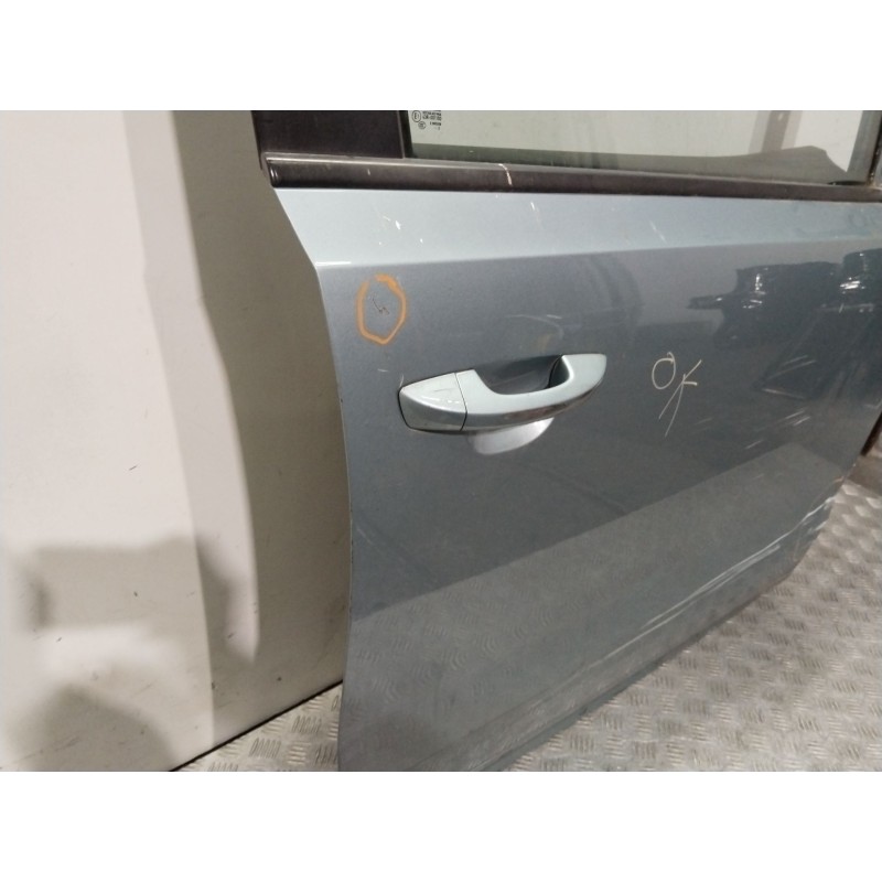 PUERTA DELANTERA DERECHA 7N0831056AF  - imagen 4