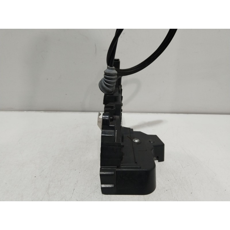 CERRADURA PUERTA DELANTERA DERECHA 30753664  - imagen 4