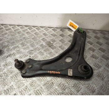 BRAZO SUSPENSION INFERIOR DELANTERO DERECHO 1673629880 