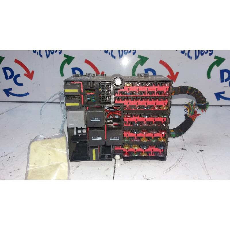 CAJA RELES / FUSIBLES 256T14401KFA 1507422  - imagen 1