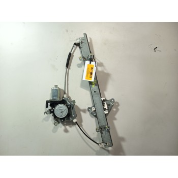 ELEVALUNAS DELANTERO DERECHO 80720EE00C 