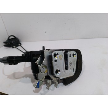 CERRADURA PUERTA TRASERA DERECHA 825001HD0C 