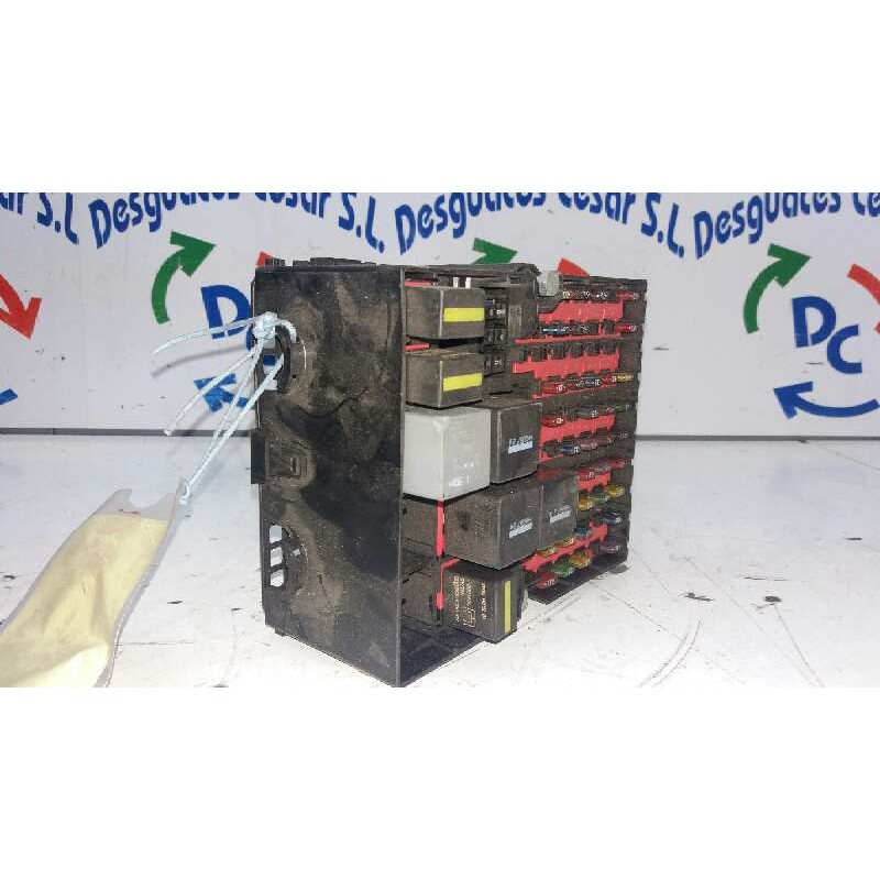 CAJA RELES / FUSIBLES 256T14401KFA 1507422  - imagen 2