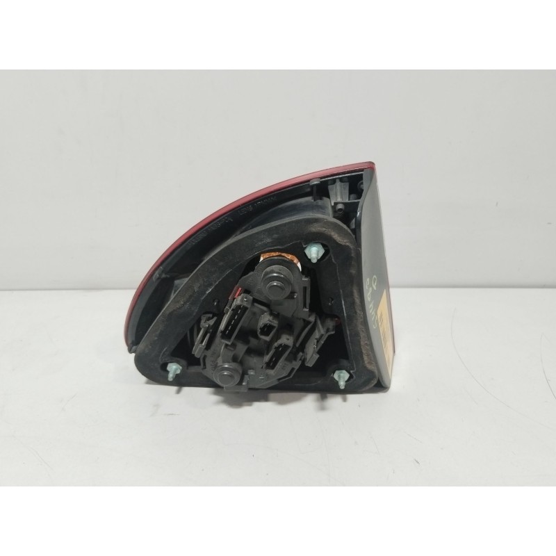 PILOTO TRASERO DERECHO 1M694511201C  - imagen 2