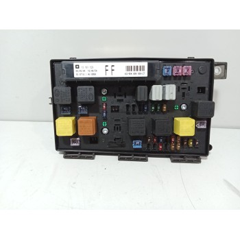 CAJA RELES / FUSIBLES 5DK00866827 13208748 