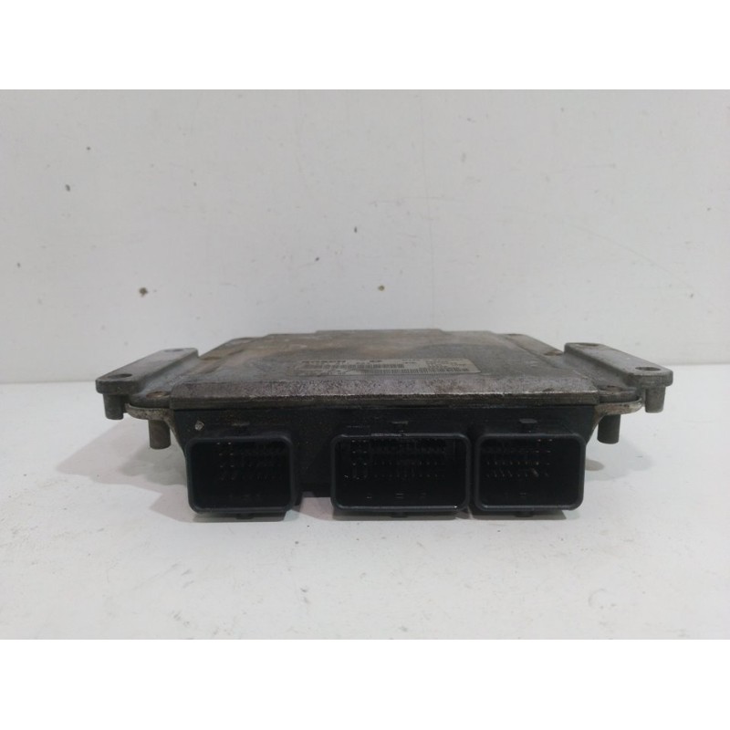 CENTRALITA MOTOR UCE 0281011084 9647693180  - imagen 3