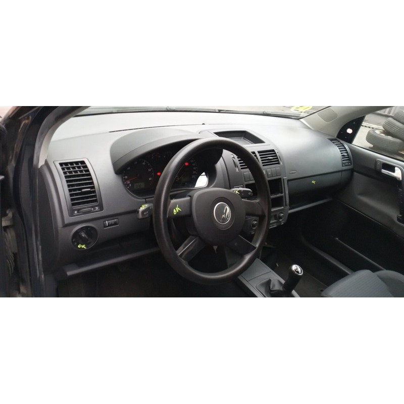 VOLKSWAGEN POLO (9N1) - imagen 5