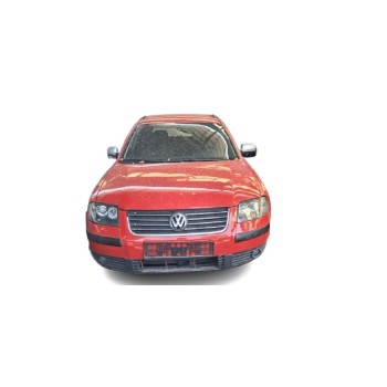 VOLKSWAGEN PASSAT BERLINA (3B3)