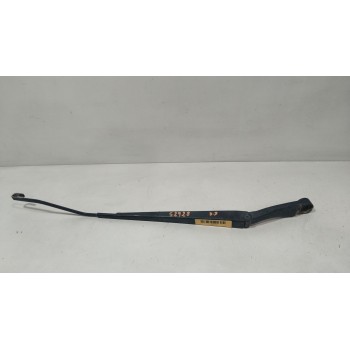 BRAZO LIMPIA DELANTERO DERECHO 28886JX31A 