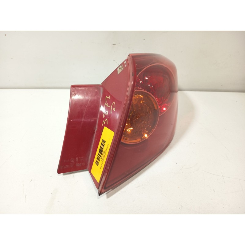PILOTO TRASERO DERECHO 082161964L BN8V51150F  - imagen 2